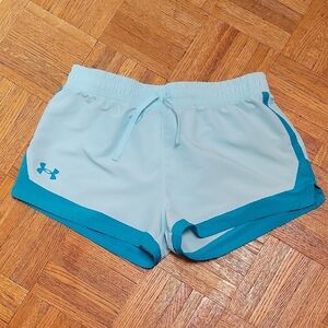 Under Armour Blue Athletic Shorts Lightweight Performance Size YOUTH XL